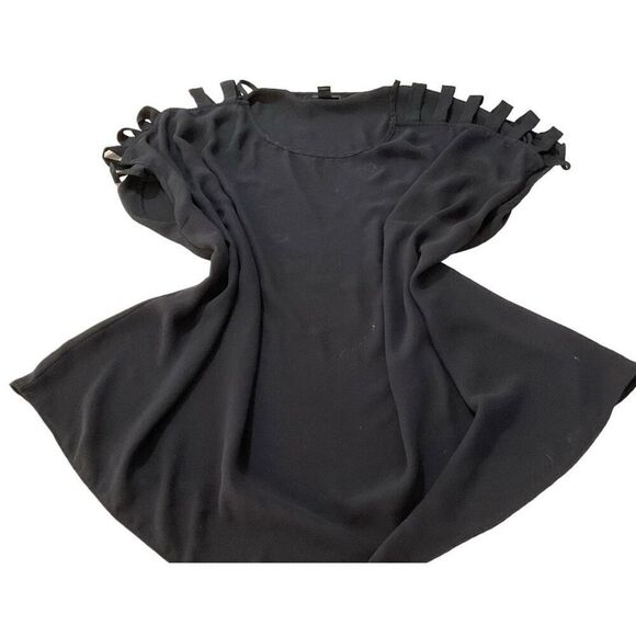 Worthington Caged Shoulder Black Blouse  1X - Picture 3 of 3